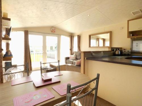 Springs 24 at Southview Leisure Park - image 10