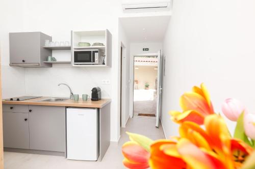 Magdachris Beachfront Rooms - main image