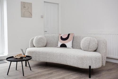 Vacant Nests The Attwood Smart Tv Wifi Vacant Nests The Attwood Smart Tv Wifi