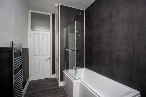 Vacant Nests The Attwood Smart Tv Wifi Vacant Nests The Attwood Smart Tv Wifi