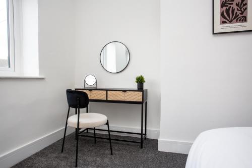 Vacant Nests The Attwood Smart Tv Wifi Vacant Nests The Attwood Smart Tv Wifi