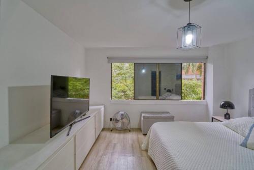 Three-Bedroom Apartment image 9