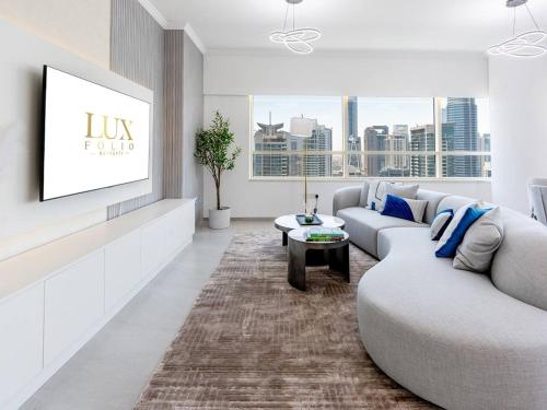 2 Bedroom Smart Home with a Panoramic Marina View, Dubai
