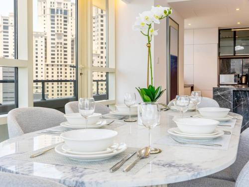2 Bedroom Smart Home with a Panoramic Marina View, Dubai (photo 11)