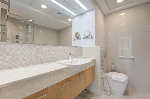 LUXFolio Retreats - Large Bright Terrace - image 3