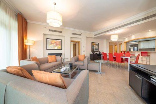 Spacious 3 Bedroom Palm Apartment, Dubaï (photo 4)