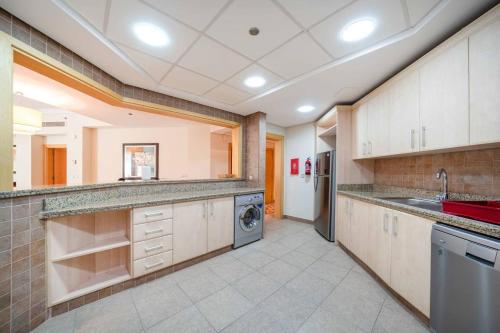 Spacious 3 Bedroom Palm Apartment, Dubaï (photo 8)