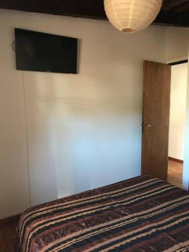 One-Bedroom Apartment image 2