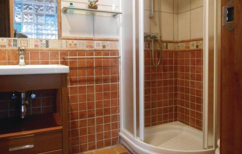 Apartment Es Cars P-548 - image 3