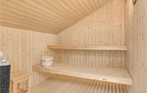 Activitats, Holiday Home Mejsevej Nexø Ii in Snogebaek