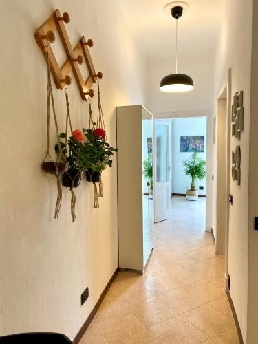 Apartment with partial view on Como Lake, Blevio (foto 7)