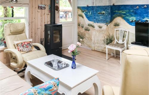  Two-Bedroom Holiday Home In Rodby in Rødby