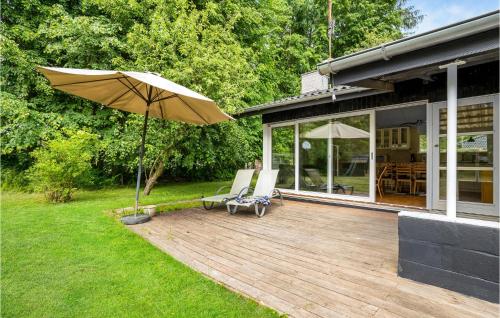  Three-Bedroom Holiday Home In Idestrup in Bøtø By