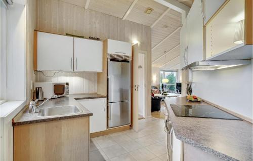 Kitchen, Holiday Home Marielyst Strandpark Dnmk Ii in Idestrup