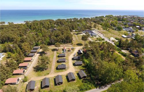 Viesnīcas āriene, Nice Home In Nexø With Wifi in Snogebeka