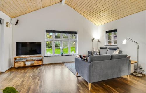  Cozy Home In Ballerup With Kitchen in Ballerup