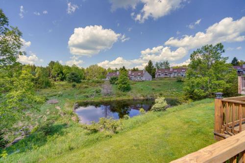 Catskills Townhome about 2 Mi to Windham Mountain Club in Windham, USA