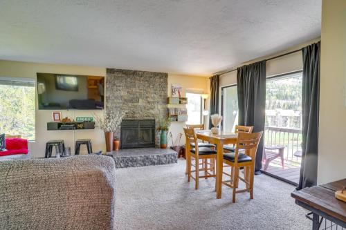 Brian Head Condo with Fireplace, Close to Reservoir!, Brian Head (Foto 7)