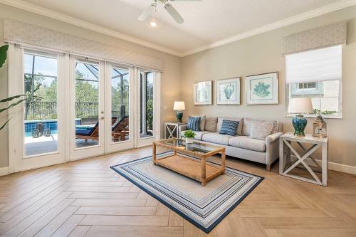 Beaming 5 Bdrm Home with Private Pool at Reunion, Киссимми (фото 9)