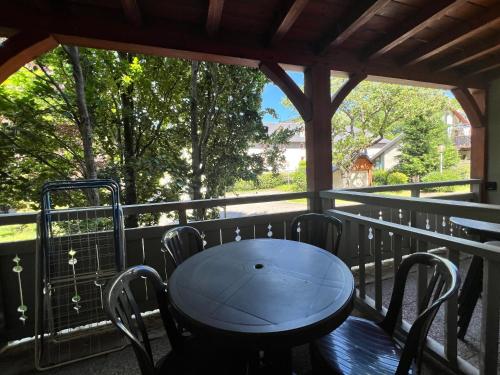 2 bedrooms, 2 beds