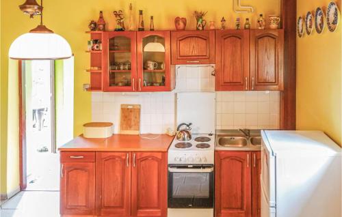 кухня, Two-Bedroom Holiday Home In Lidzbark Warminski in Лідзбарк Вармінскій