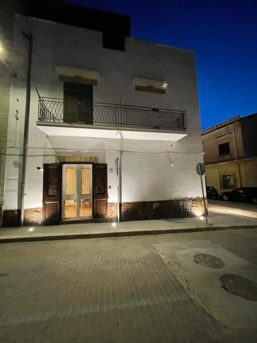 Casa in piazzetta, Balestrate (fotografie 2)
