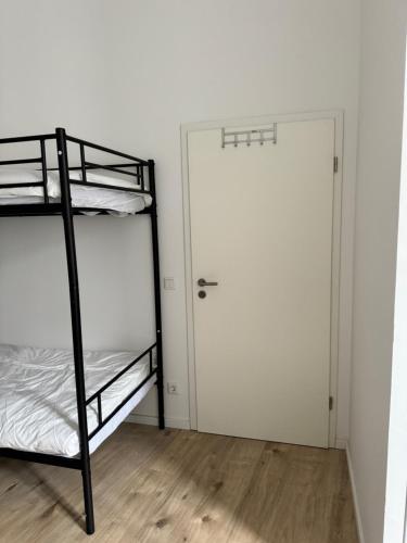 Heaven Homes - Doppelzimmer mit eigenem Bad, Дюссельдорф (фото 8)