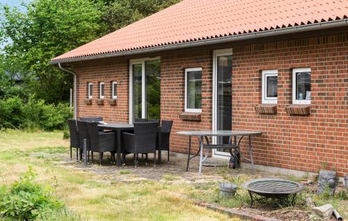 ทัศนียภาพภายนอกโรงแรม, Nice Home In Jerup With Wifi in ใจกลางเมืองเยรูป