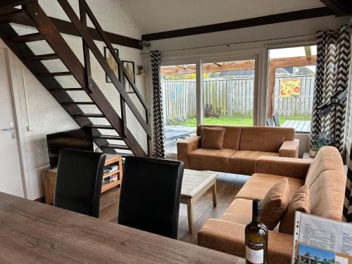 Ferienhaus "Lavendelhauschen" mit Pool in Stavenisse