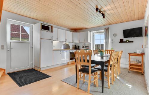 Lovely Home In Gråsten With Wifi