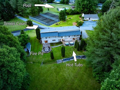 Blue Ridge Mountain Lodge in Banner Elk, USA