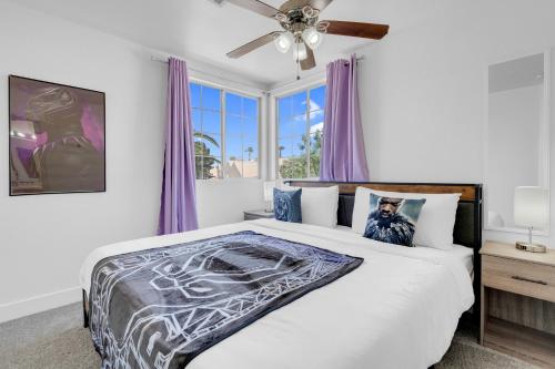 8BR 5BA SuperHero Retreat-King Beds, BBQ, Hammock, Firepit, MiniGolf, WorkSpace in Las Vegas (NV)