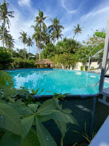 4 Bedrooms Guesthouse with Pool and Mangrove Park in Alburquerque