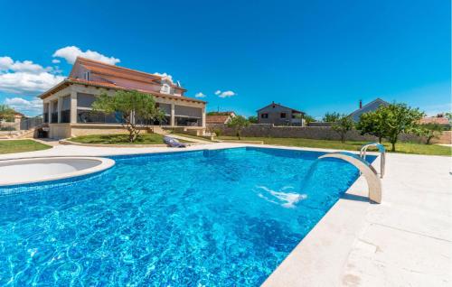 Gorgeous Home In Gornje Rastane