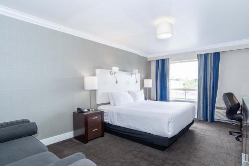 Sandman Signature Langley Hotel in Langley, Canada