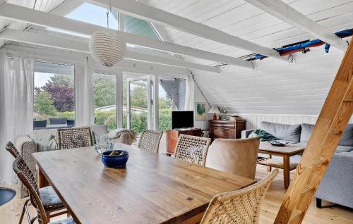 Gorgeous Home In Broager With Wifi