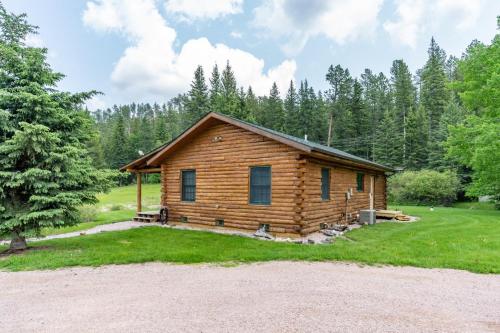 Tenderfoot Creek Cabin - image 9