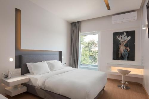 Mirada Hotel Room Type - Superior Double Room