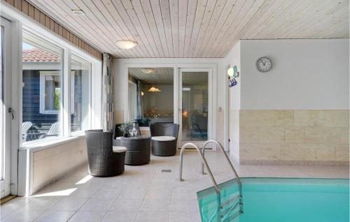 Swimming pool, Lovely Home In Løgstør With Sauna in Logstor