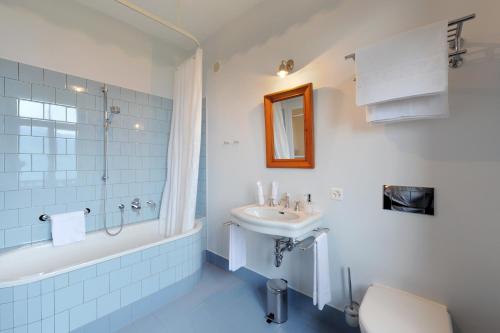 Zimmer mit 2 einzelbetten