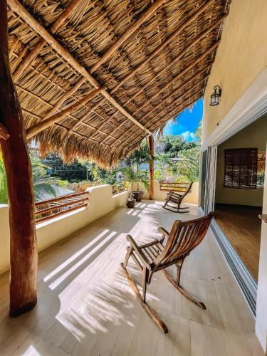 شرفة/ تراس, Hotel & Suites Oasis Bacalar in Bacalar