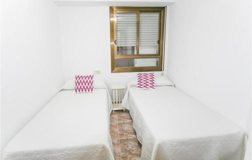 Four-Bedroom Apartment image 9