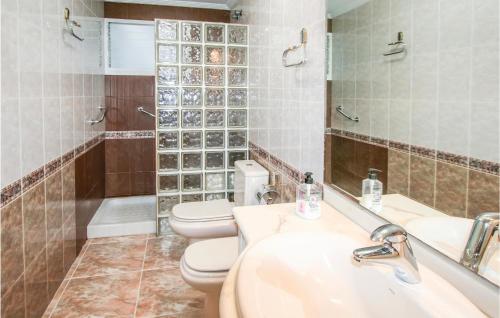 Lovely Apartment In Santa Pola With Harbor View - image 5