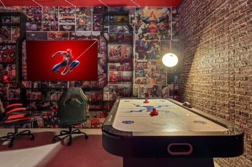 Heated pool Game Room Reunion 6MI to Disney