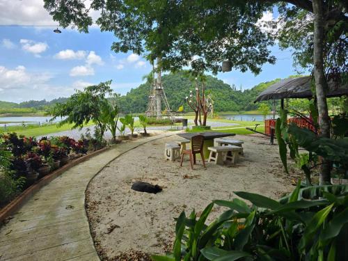 Campchamao  Homestay  in Khao Chamao
