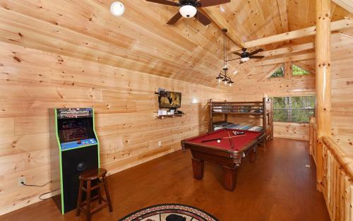 Rocky Top Roost in Pigeon Forge, USA