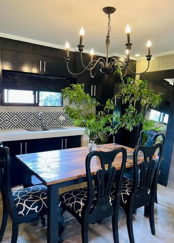 สิ่งอำนวยความสะดวก, The Hidden Villa - Your home away from home in นาซุกบู