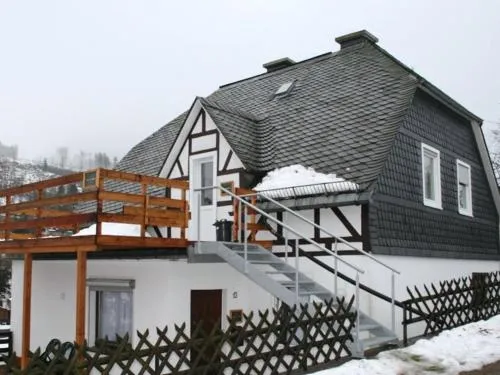 Ferienwohnung bei Willingen mit eigener Terrasse in Schwalefeld, Deutschland