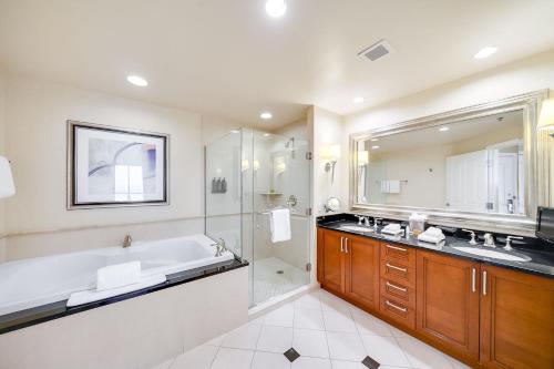 Luxury MGM Studio with View & Amenities, Las Vegas (foto 9)