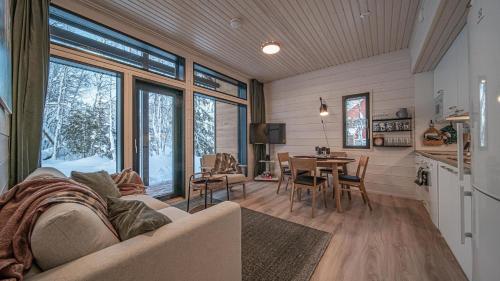 Pitkäkuusen mökki